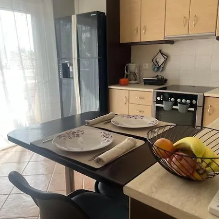 κοντά στη θάλασσα στην πολη κυπαρισσια アパート キパリシア