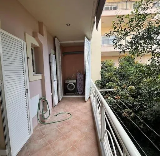 κοντά στη θάλασσα στην πολη κυπαρισσια アパート *